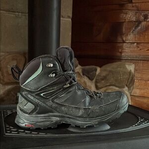 Salomon Women's X Ultra Mid Winter Climasalomon Waterproof Hiking Boots